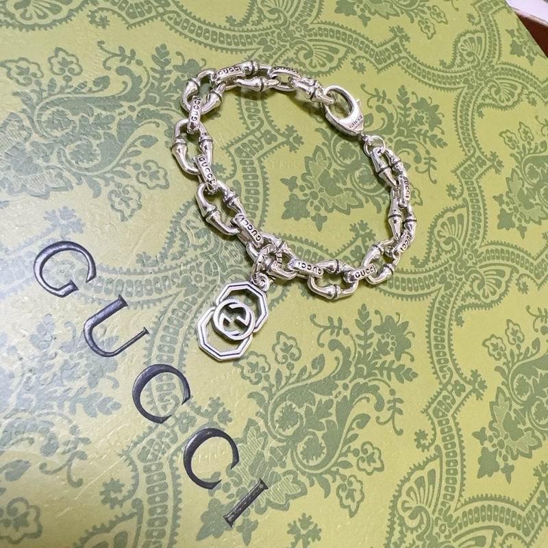 Gucci Bracelet 11yxx103